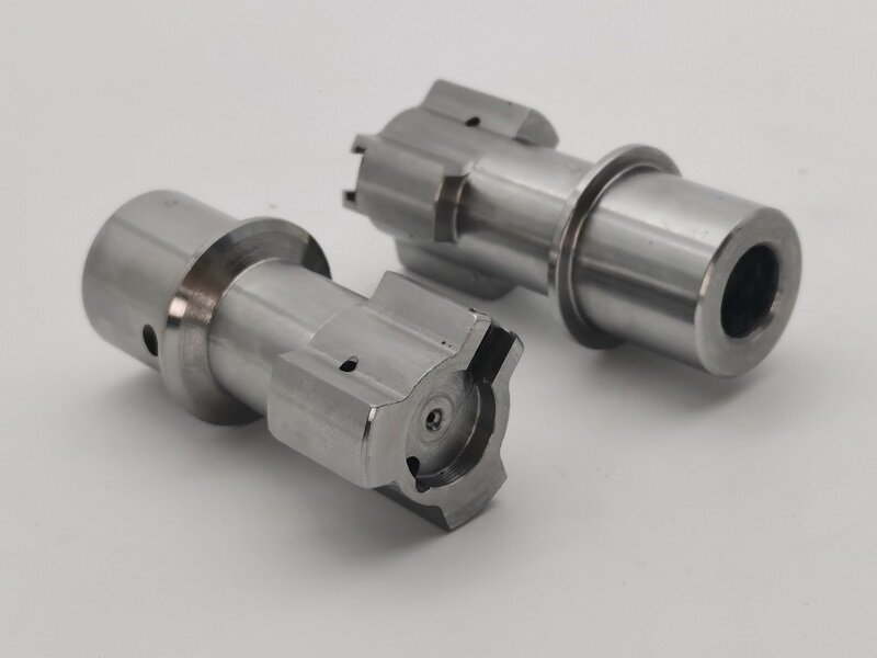 CNC: n koneistus epäsäännöllisen muodon yhdistämisosat